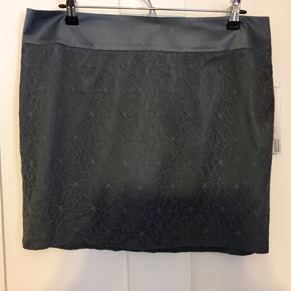 NWT Kensie Lace Skirt - Picture 4 of 6